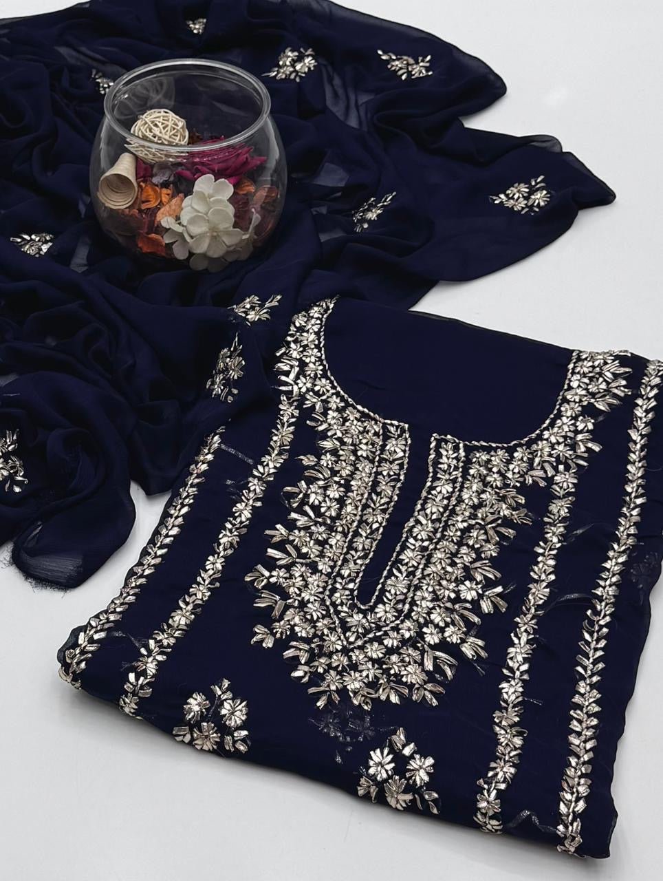 2 piece chiffon kurta Gotta with free perfume testers